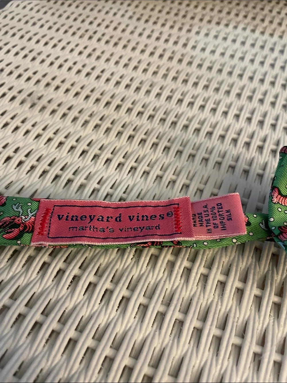 Vineyard Vines Green Bow Tie with Pink Label and Lobster Motif